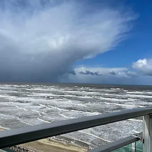 The Wave , Zandvoort Nederland